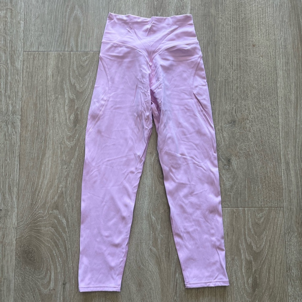 Alphalete Aura Capri - Poise - Size M
